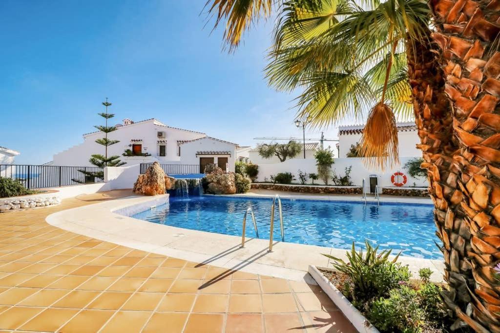 Capistrano Village, 1 Bedroom + Free Wi-Fi Nerja Exteriér fotografie