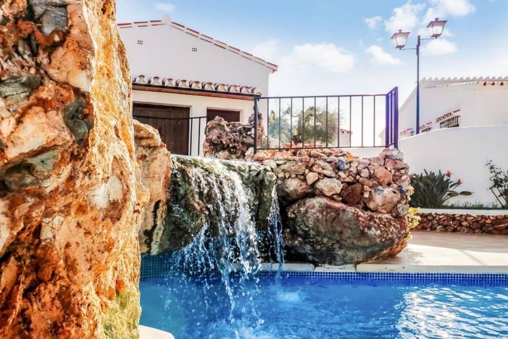 Capistrano Village, 1 Bedroom + Free Wi-Fi Nerja Exteriér fotografie