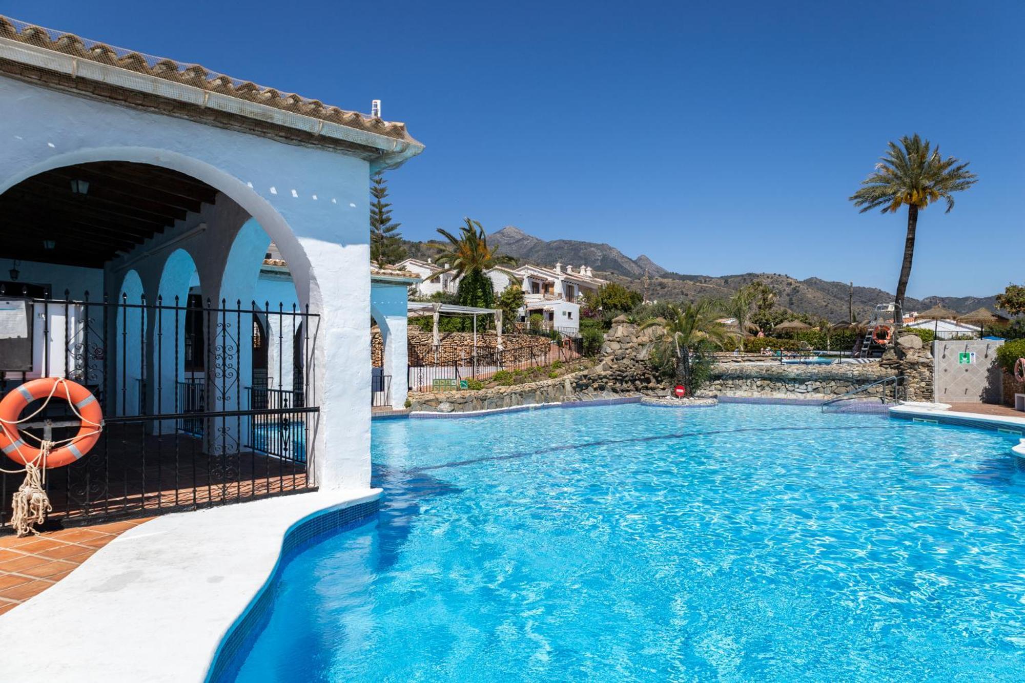 Capistrano Village, 1 Bedroom + Free Wi-Fi Nerja Exteriér fotografie