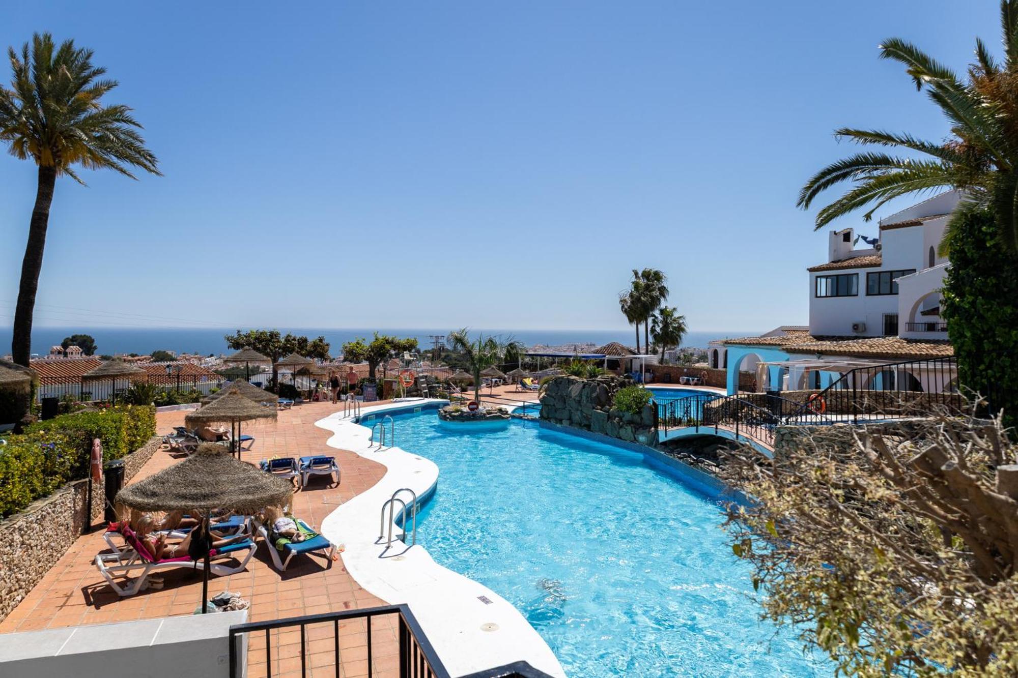 Capistrano Village, 1 Bedroom + Free Wi-Fi Nerja Exteriér fotografie